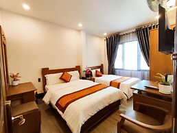 Vuong Gia Hotel DL - by BAY LUXURY