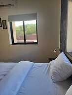 Elegant Studio In Assagaon