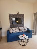 Elegant Studio In Assagaon
