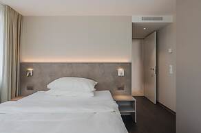 Amanthos Living Zürich Airport