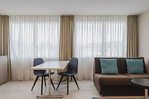 Amanthos Living Zürich Airport