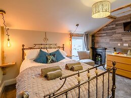 Nirvana Apartment Sunniest Spot in Scarborough