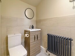 Nirvana Apartment Sunniest Spot in Scarborough