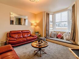 Nirvana Apartment Sunniest Spot in Scarborough