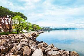 Aton House in Villaggio Sanghen