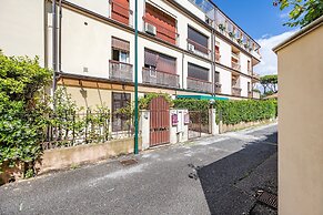 Terrazza Apuana A Few Steps From The Sea