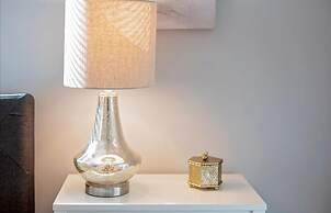 Fall Festivities - 4BR Home by IU Stadium Bloomington Bliss