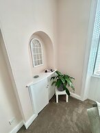 Prestwick/kingb/petsok/freep/ Wifi/tv