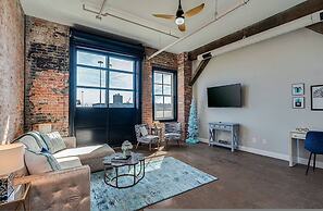 Breakfast Tiffany s Downtown Newport News