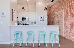 Breakfast Tiffany s Downtown Newport News