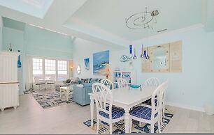 Penthouse By The Sea Huge Home w Amazing Views