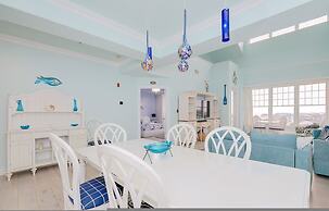 Penthouse By The Sea Huge Home w Amazing Views