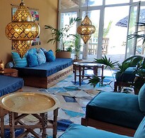 Beautiful Secluded 8 Bedroom Beach Villa With Pool