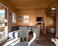 Amazing Chalet With Sauna