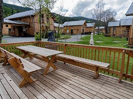 Majestic Chalet With Sauna