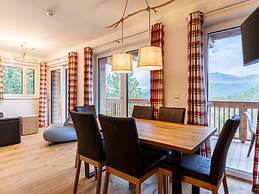 Spacious Apartment With Terrace