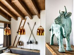 Attractive Chalet on the Ski-slopes