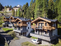 Attractive Chalet on the Ski-slopes