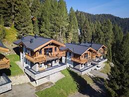 Attractive Chalet on the Ski-slopes