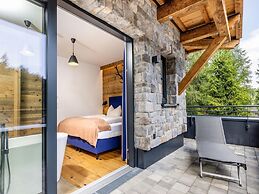 Attractive Chalet on the Ski-slopes