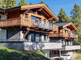 Attractive Chalet on the Ski-slopes