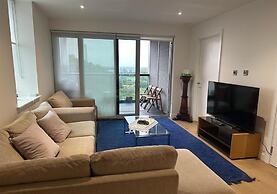 Stunning 2-bedroom Flat With Park View