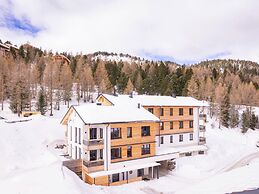 Nice Apartment With Balcony or Terrace