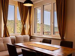 Nice Apartment With Balcony or Terrace