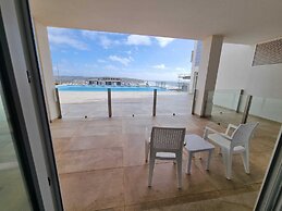 Ocean View Apartments - Ocean View