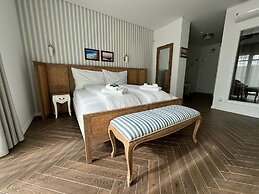 Ocean View Apartments - Ocean View