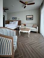 Ocean View Apartments - Ocean View