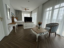 Ocean View Apartments - Ocean View