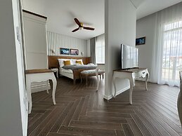 Ocean View Apartments - Ocean View