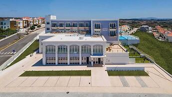 Ocean View Apartments - Ocean View