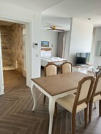 Ocean View Apartments - Ocean View