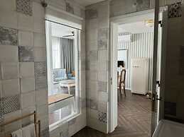 Ocean View Apartments - Ocean View