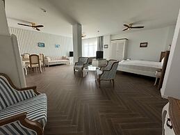 Ocean View Apartments - Ocean View