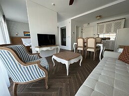 Ocean View Apartments - Ocean View