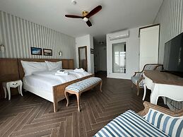 Ocean View Apartments - Ocean View