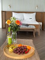 Ocean View Apartments - Ocean View