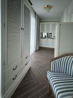 Ocean View Apartments - Ocean View