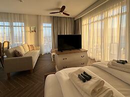 Ocean View Apartments - Ocean View