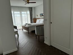 Ocean View Apartments - Ocean View