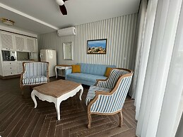 Ocean View Apartments - Ocean View