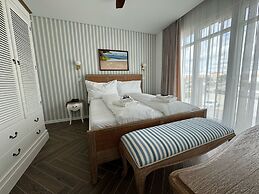 Ocean View Apartments - Ocean View