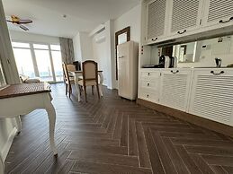 Ocean View Apartments - Ocean View