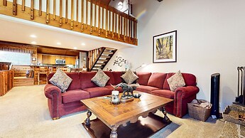 Snowcreek I #47 4 Bedroom Condo