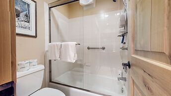 Snowcreek I #47 4 Bedroom Condo