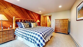 Snowcreek I #47 4 Bedroom Condo