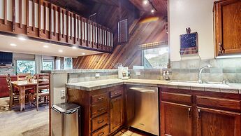 Snowcreek I #47 4 Bedroom Condo